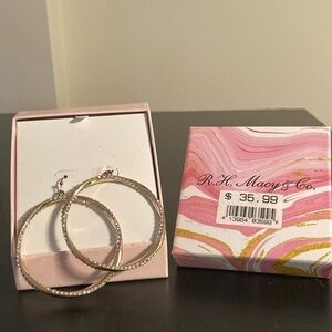 Gold Minimalist Hoop Earrings